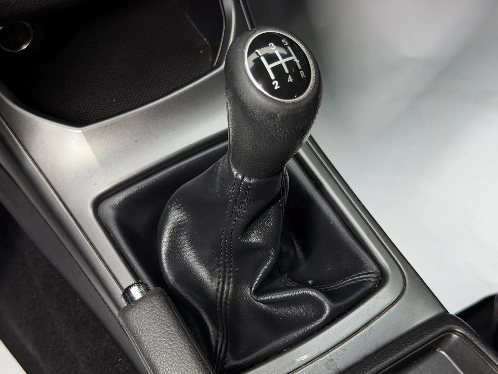 Used 2014 Subaru Impreza WRX Hatchback AWD/4WD image 31