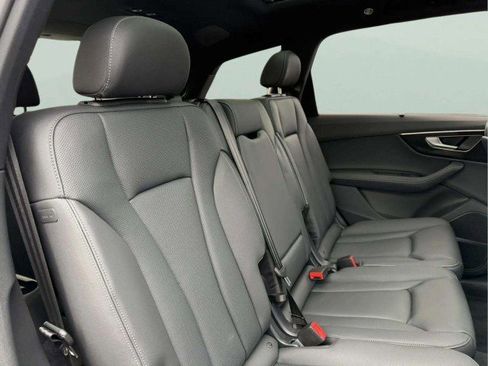 Used 2025 Audi Q7 3.0T Premium Plus w/ Premium Plus Package image 28