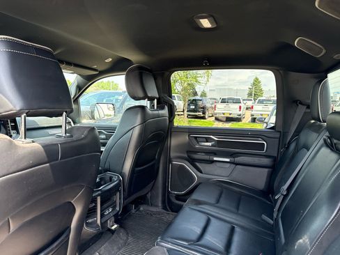 Used 2023 RAM 1500 Laramie AWD/4WD image 9