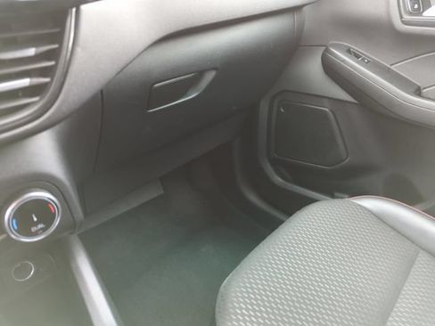 Certified 2025 Ford Escape ST-Line AWD/4WD image 46