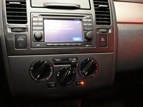 Used 2012 Nissan Versa 1.8 S w/ Special Edition Pkg image 15