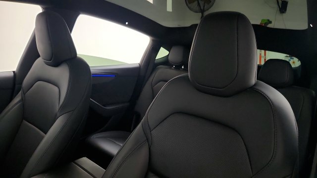 Used 2026 Tesla Model Y AWD image 45