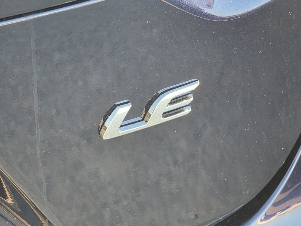 Used 2026 Toyota Corolla LE FWD image 11