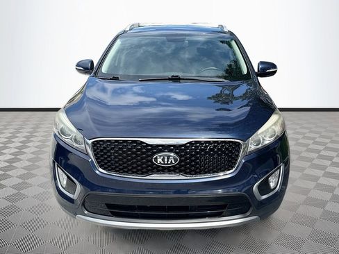 Used 2018 Kia Sorento EX FWD image 2