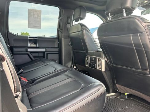 Certified 2020 Ford F350 Platinum w/ Tremor Off-Road Package AWD/4WD image 21