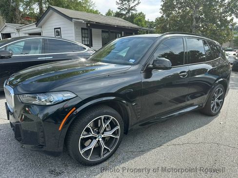 Used 2026 BMW X5 xDrive50e w/ M Sport Package AWD/4WD image 31