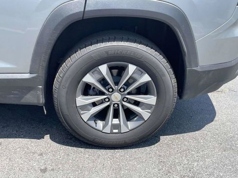 Used 2026 Chevrolet Equinox LT AWD/4WD image 13