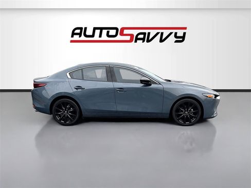 Used 2023 MAZDA MAZDA3 s image 8