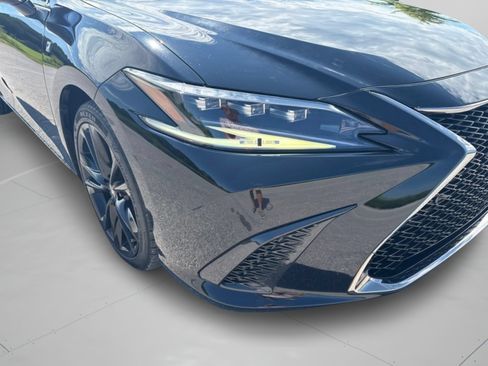Used 2022 Lexus ES 350 F Sport w/ Accessory Package 2 FWD image 31