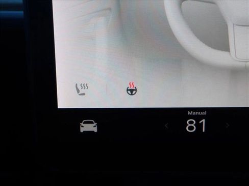 Used 2021 Tesla Model Y Long Range image 22