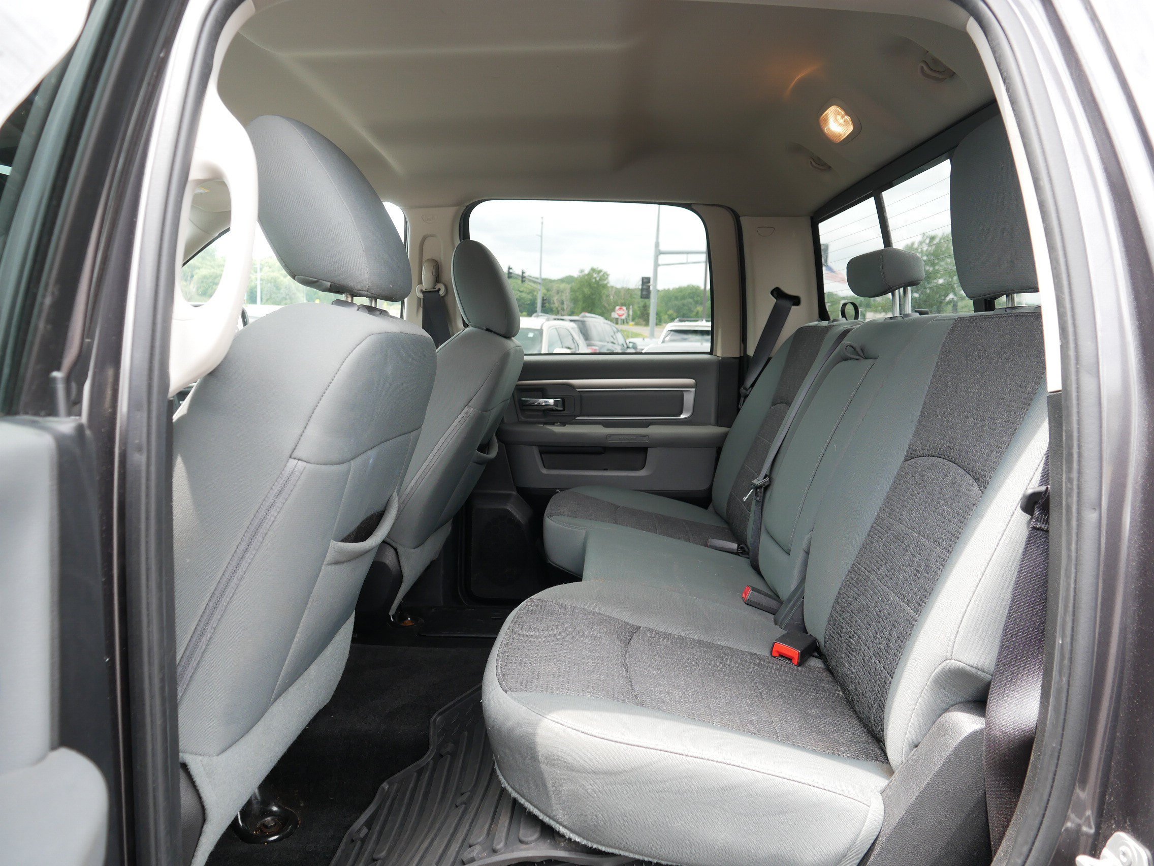 Used 2015 RAM 1500 Lone Star AWD/4WD image 16