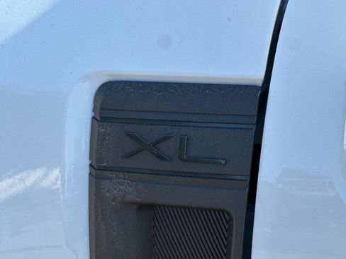 New 2026 Ford Maverick XL image 6