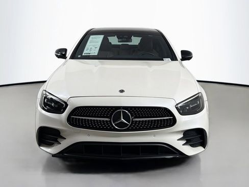 Used 2022 Mercedes-Benz E 350 Sedan image 2