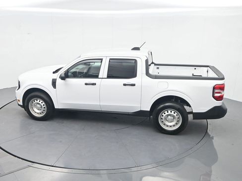 Used 2025 Ford Maverick XL w/ Equipment Group 102A AWD/4WD image 24
