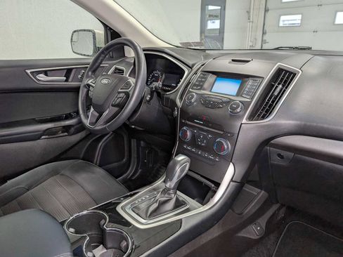 Used 2018 Ford Edge SEL AWD/4WD image 40