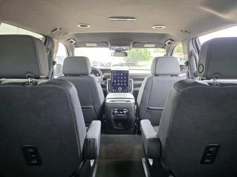 Used 2026 GMC Yukon Elevation w/ LPO, Floor Liner Package AWD/4WD image 33