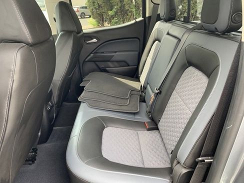 Used 2020 Chevrolet Colorado Z71 image 16