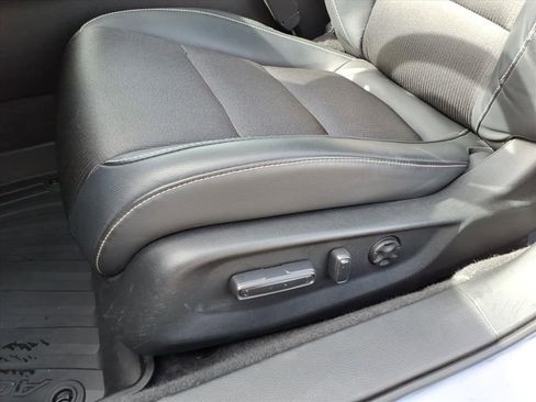Used 2018 Honda Accord Sport image 19