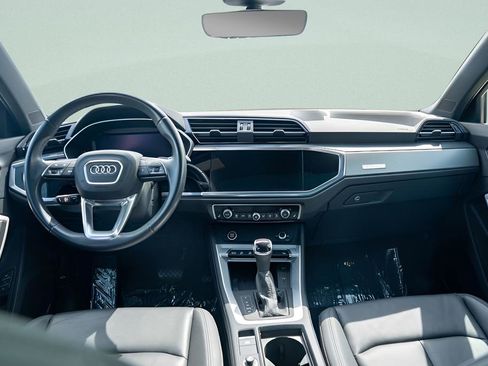 Used 2024 Audi Q3 2.0T Premium AWD/4WD image 18