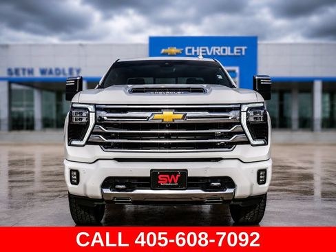 Used 2024 Chevrolet Silverado 2500 High Country w/ High Country Premium Package AWD/4WD image 66
