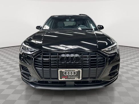 Used 2024 Audi Q3 2.0T Premium w/ Convenience Package image 8