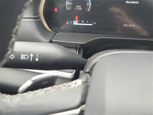 Used 2022 Jeep Grand Cherokee L Limited image 24