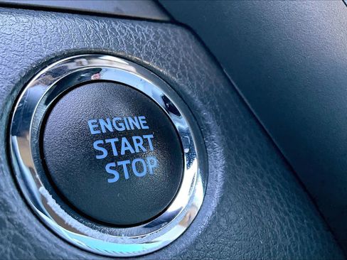 Used 2022 Toyota Camry XSE image 33