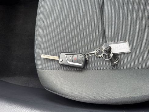 Used 2025 Toyota RAV4 LE image 20