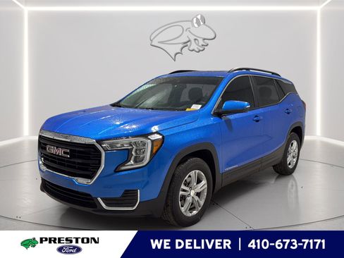 Used 2024 GMC Terrain SLE w/ Driver Convenience Package AWD/4WD image 1