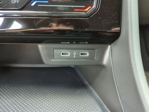 New 2026 Volkswagen Jetta Sport FWD image 33