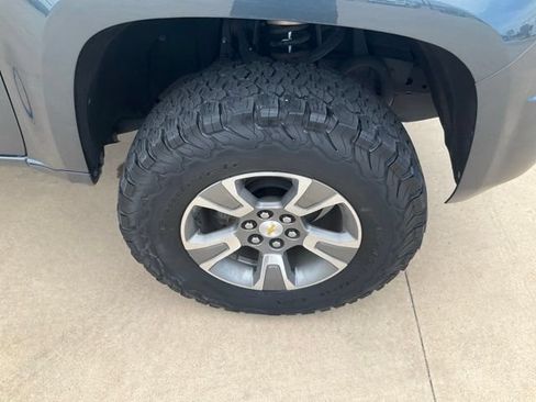 Used 2020 Chevrolet Colorado Z71 AWD/4WD image 35
