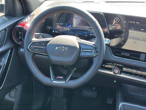 New 2026 Chevrolet Equinox RS w/ LPO, Floor Liner Package image 7