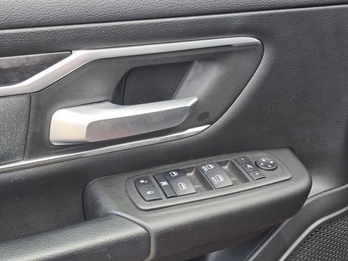 Used 2022 RAM 1500 Big Horn AWD/4WD image 42