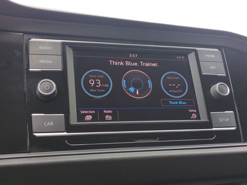 Used 2019 Volkswagen Jetta FWD image 24