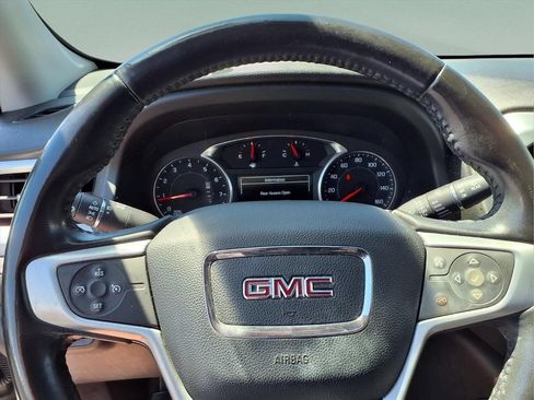 Certified 2019 GMC Acadia SLT AWD/4WD image 23
