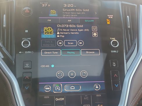 Used 2022 Subaru Outback Touring image 29