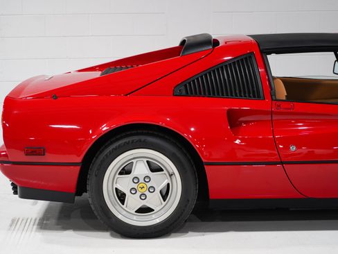 Used 1989 Ferrari 328 GTS RWD image 23