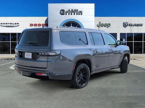 New 2026 Jeep Grand Wagoneer L Limited AWD/4WD image 4
