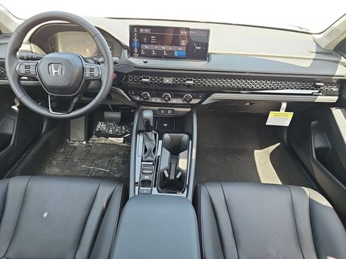 New 2026 Honda Accord EX-L image 9