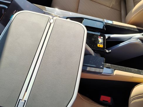 New 2025 Cadillac Escalade IQ Luxury 2 image 45