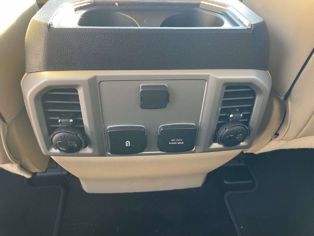 Used 2019 Ford F250 Lariat w/ Lariat Value Package AWD/4WD image 12