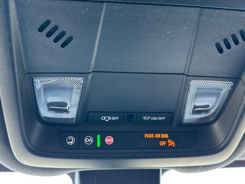 Used 2024 Chevrolet Equinox RS AWD/4WD image 22