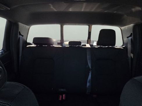 New 2026 GMC Canyon Elevation w/ Convenience Package image 15