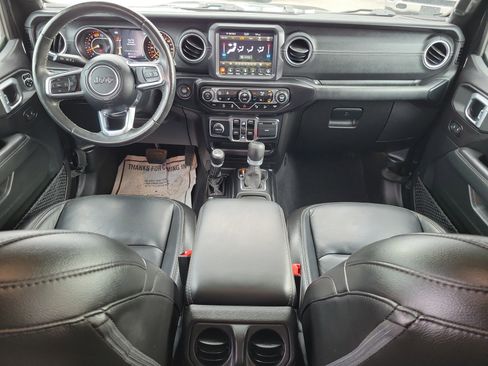 Used 2020 Jeep Wrangler Unlimited Sahara AWD/4WD image 10