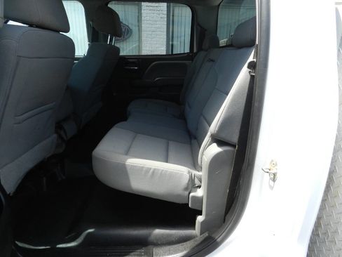 Used 2019 Chevrolet Silverado 2500 W/T image 11