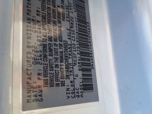 Used 2022 Nissan Sentra SV FWD image 32