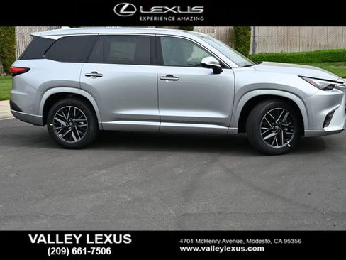 New 2026 Lexus TX 350 AWD image 3