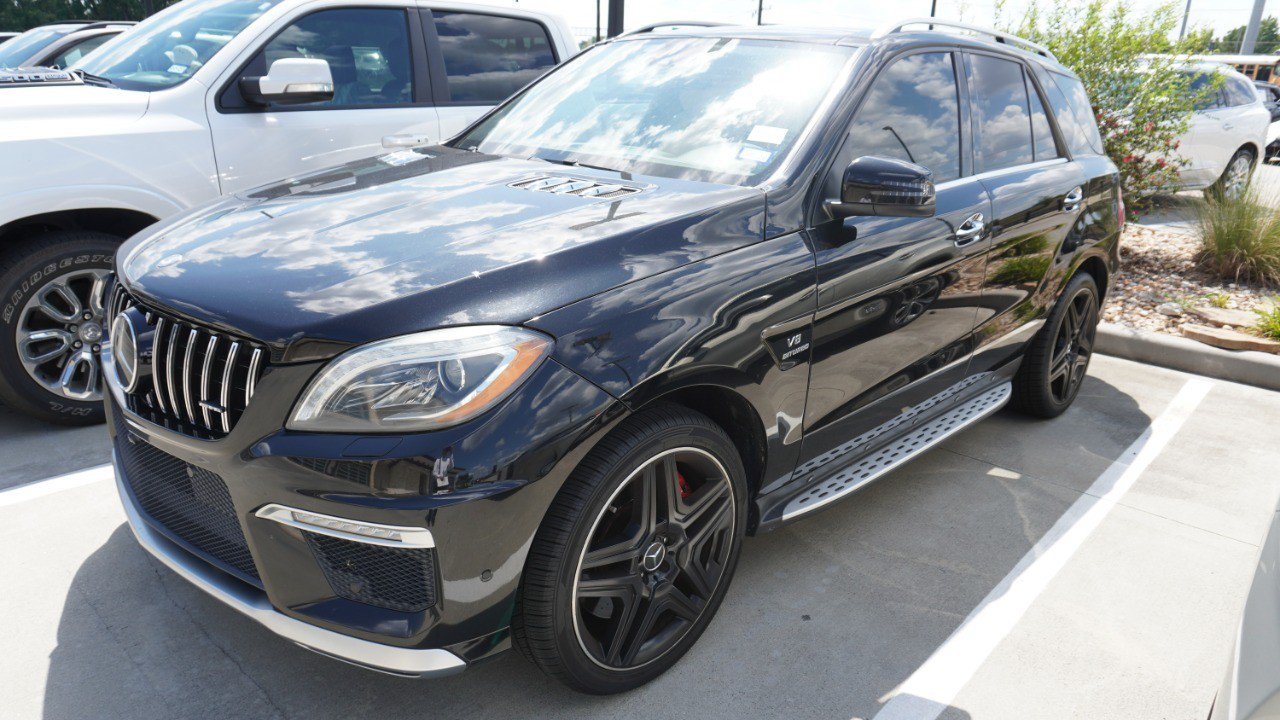 Used 2015 Mercedes-Benz ML 63 AMG 4MATIC image 4