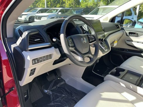 New 2026 Honda Odyssey EX-L image 13