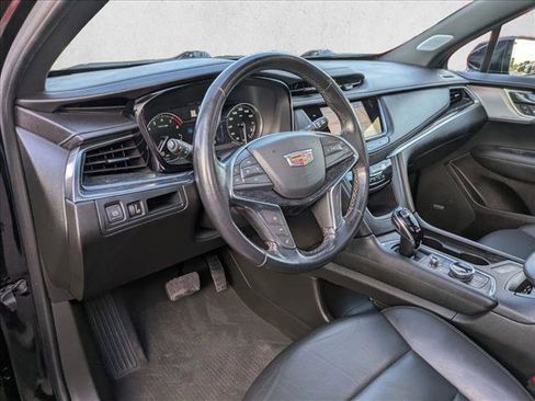 Used 2023 Cadillac XT5 Premium Luxury image 10